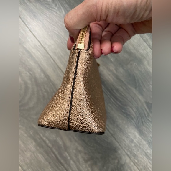 Michael Kors Leather Mettalic Rose Pink Travel Pouch Clutch Bag - Picture 5 of 15